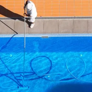 Residential Swimming pool Cleaning Services