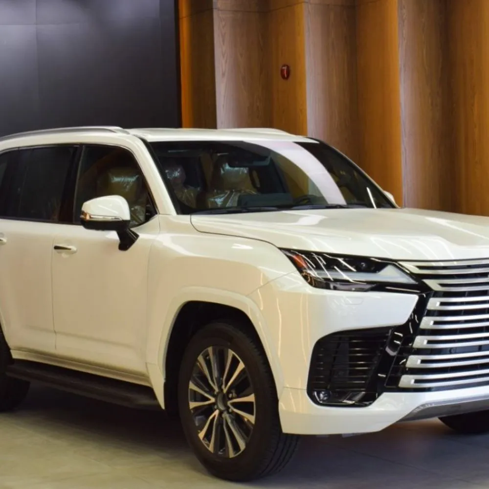 Lexus LX 600