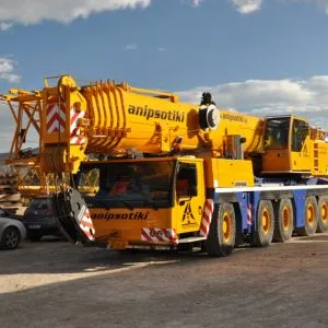 Mobile Crane