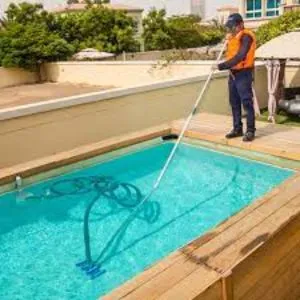 Swimming Pools Cleaning Service