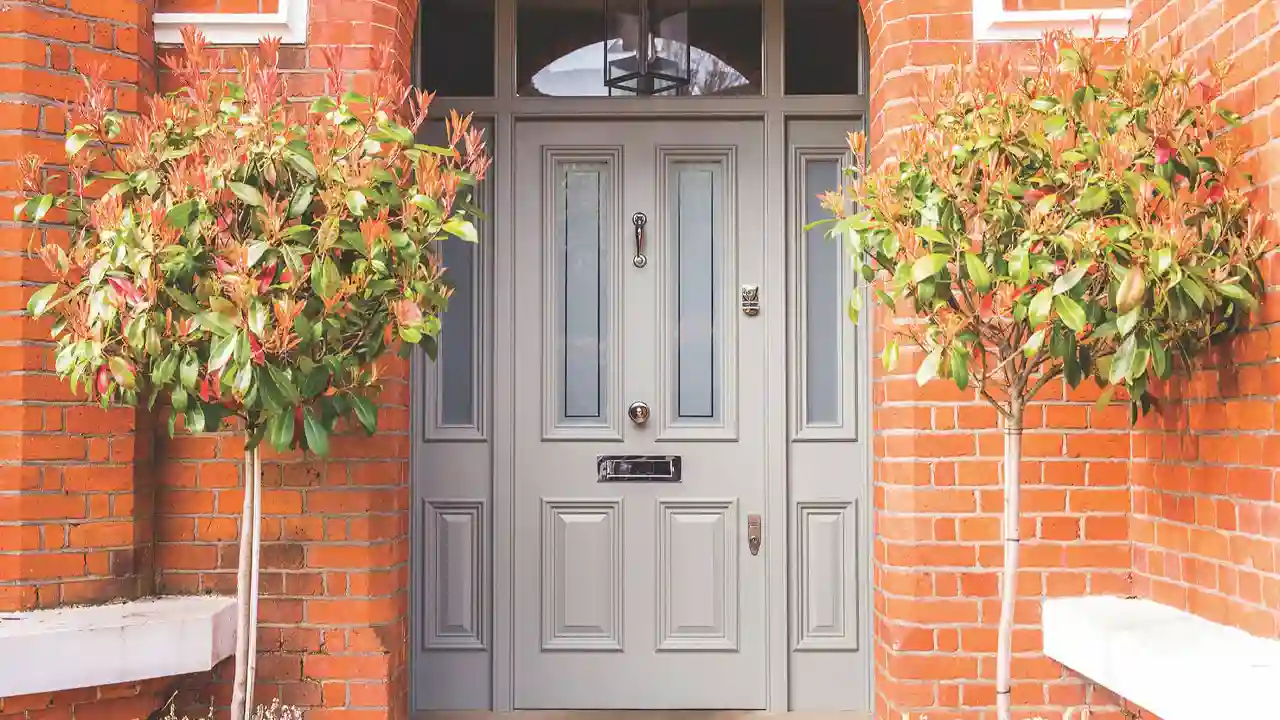 Factors to Consider When Selecting the Ideal Door for Your Home