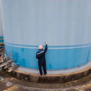 Vessel Marine Tank Cleaning